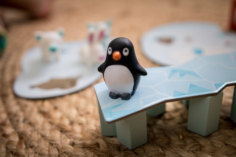 Little Cooperation Game