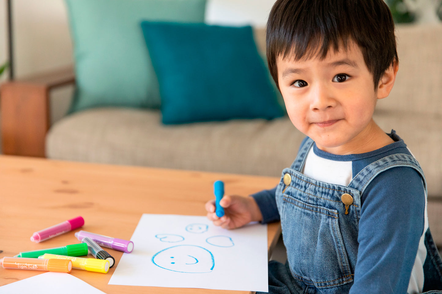 Silk Crayons - Set of 8