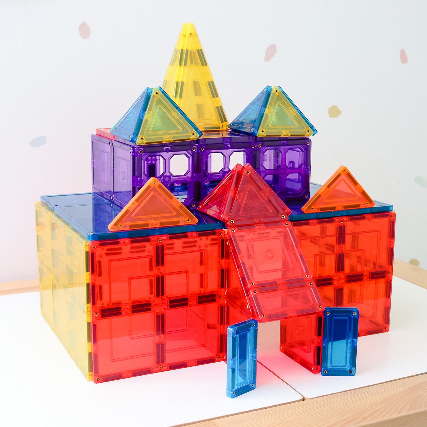 Learn & Grow Magnetic Tiles - Base Pack (64 Pieces)