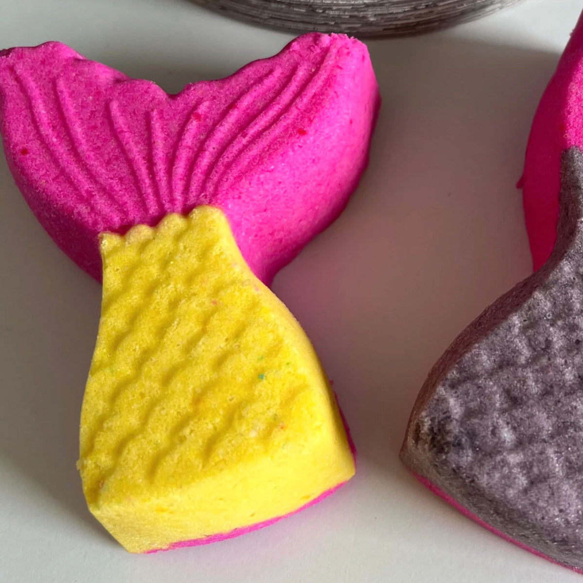 Mermaid's Tail Bath Bomb