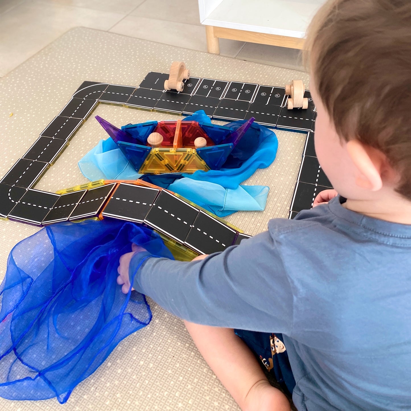 Learn & Grow Magnetic Tile Topper - Road Pack (40 Pieces)