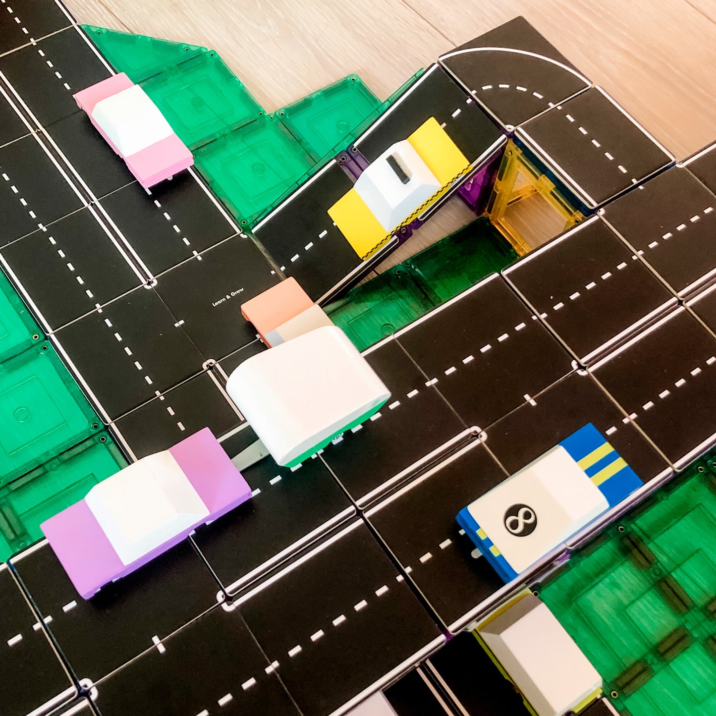 Learn & Grow Magnetic Tile Topper - Road Pack (40 Pieces)