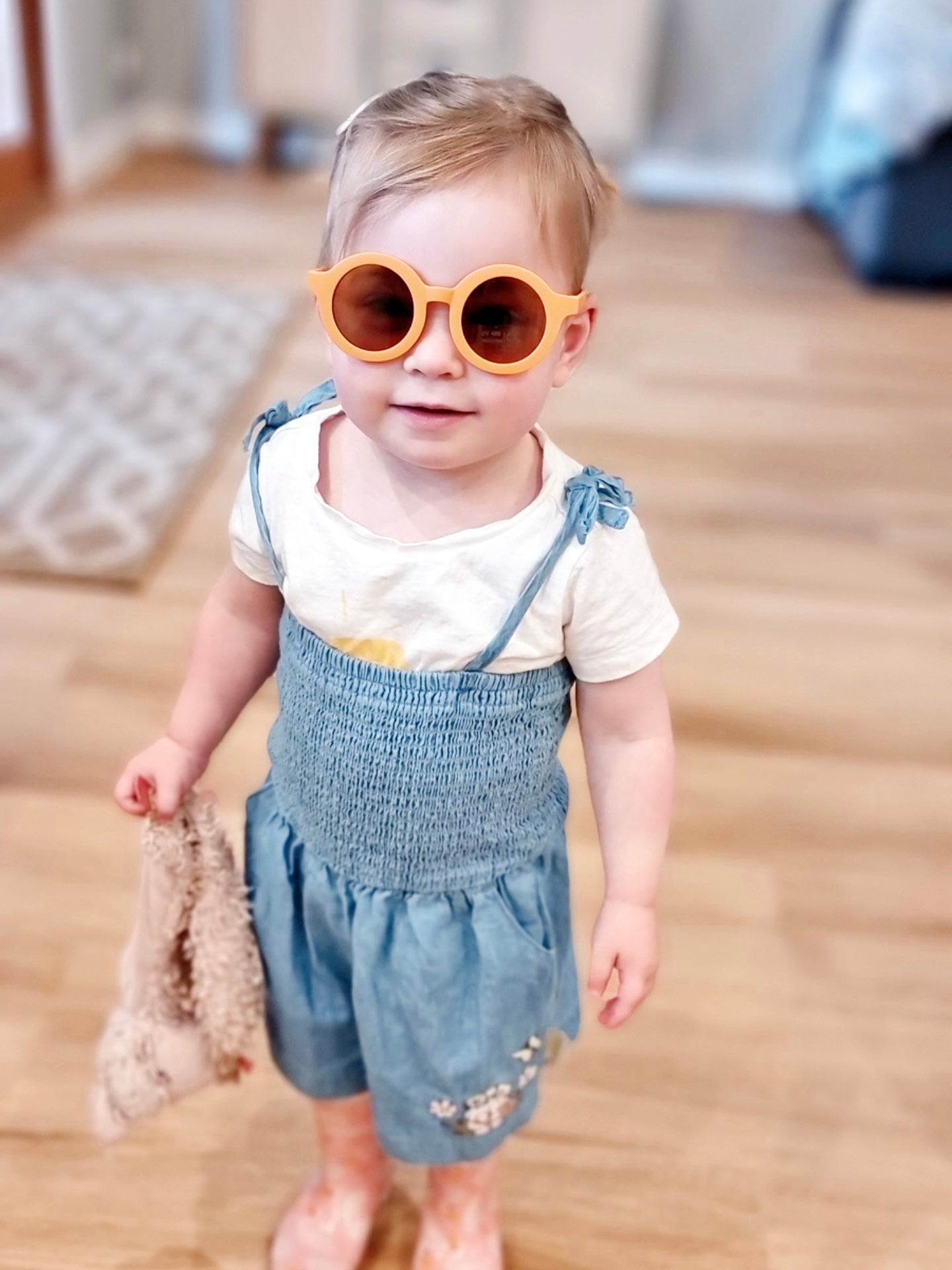 Alex Retro Round Sunglasses