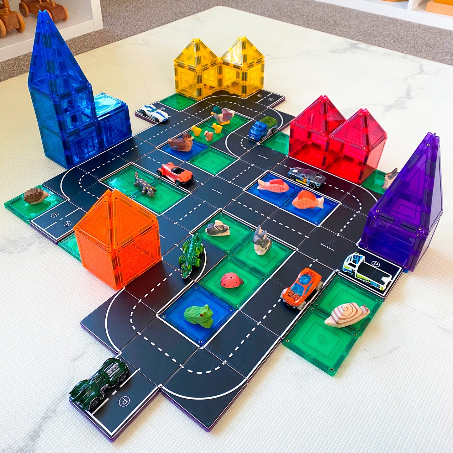 Learn & Grow Magnetic Tile Topper - Road Pack (40 Pieces)